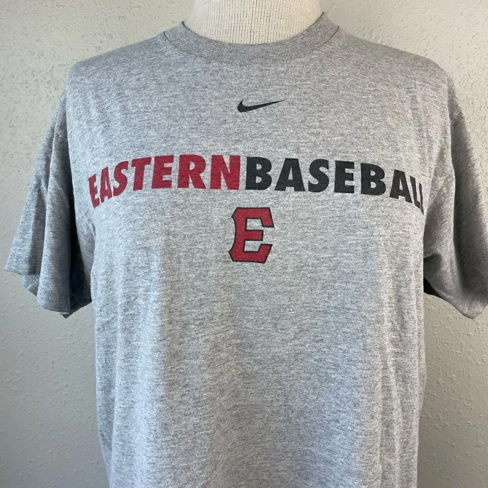 Vintage Nike Eastern Washington University Baseball T-Shirt Size S EUC